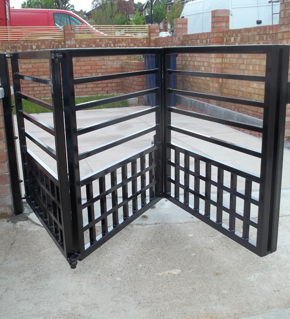 Lightweight Folding Gates